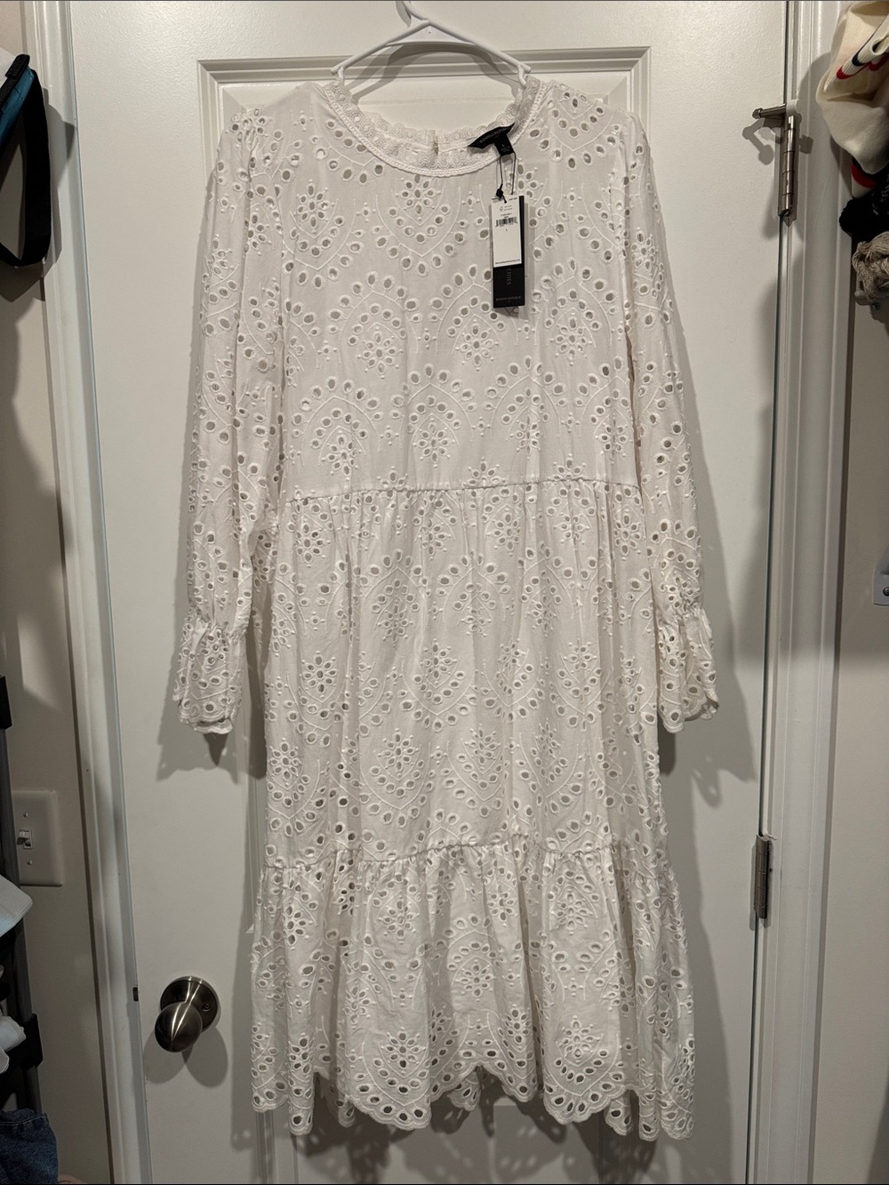 Banana Republic Factory White Eyelet Long-Sleeve Midi Dress